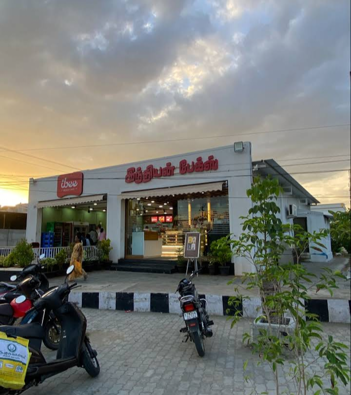 Indian Bakes Peaceful Ambience